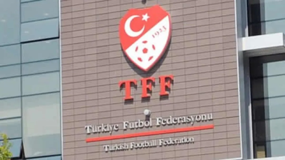 G.Saray’dan F.Bahçe’ye yabancı hakem desteği!