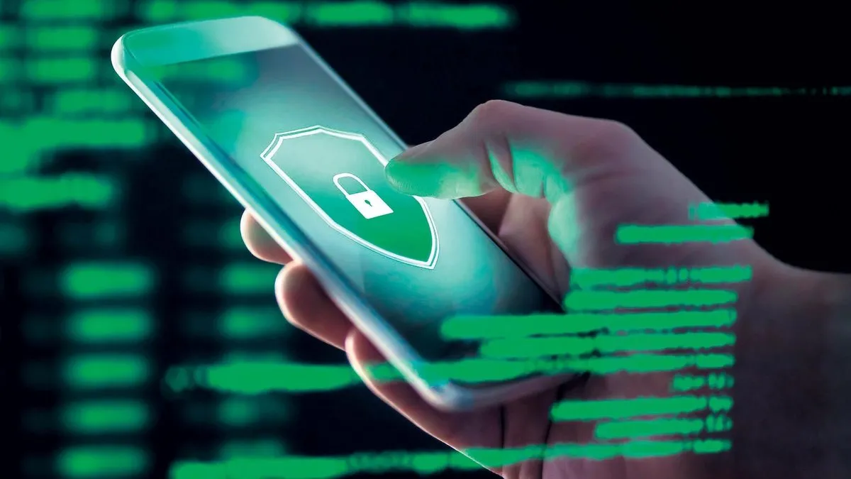 Telefon dinleyen kocaya beraat