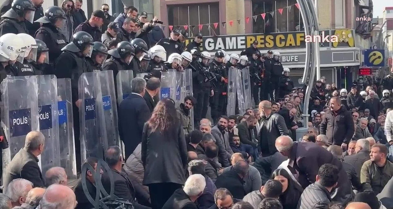 Van’da gözaltına alınan 22 kişiden 20’si tutuklandı