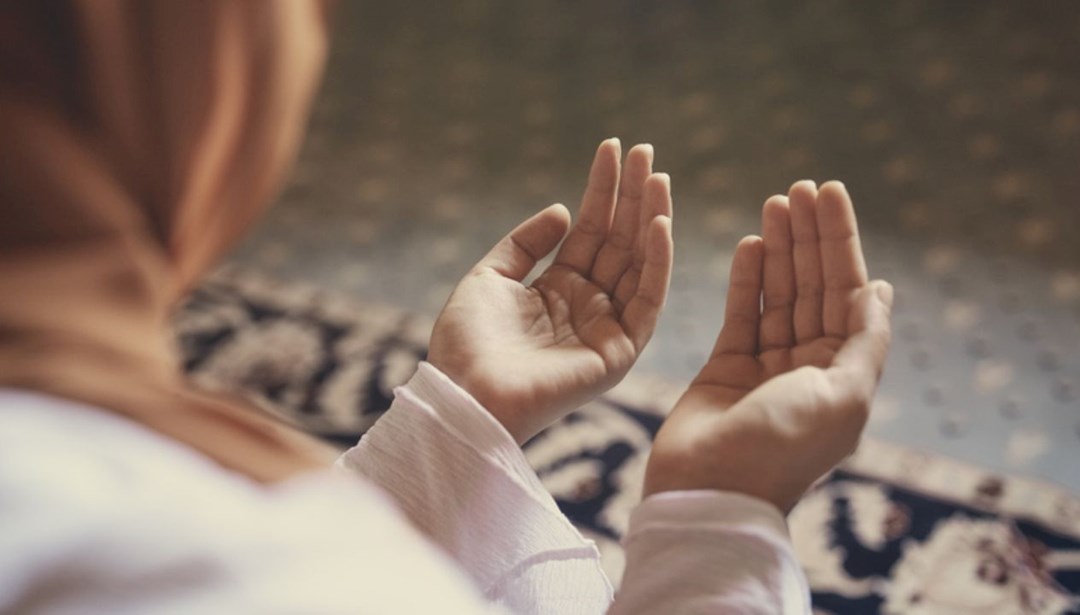Kadir Gecesi namazı nasıl kılınır, kaç rekattır? Diyanet’e göre Kadir Gecesi namazı kılınışı ve okunacak sureler